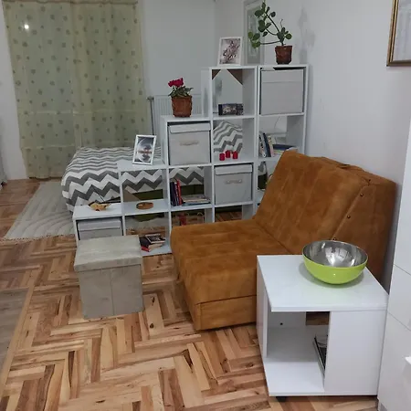 D Apartment