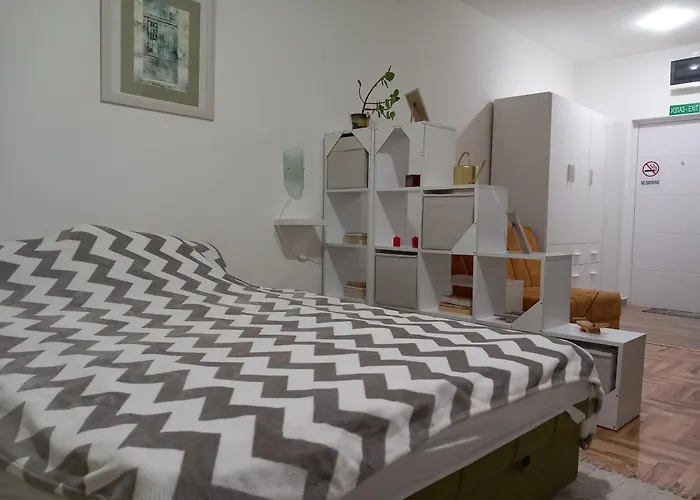 D アパート ソンボル